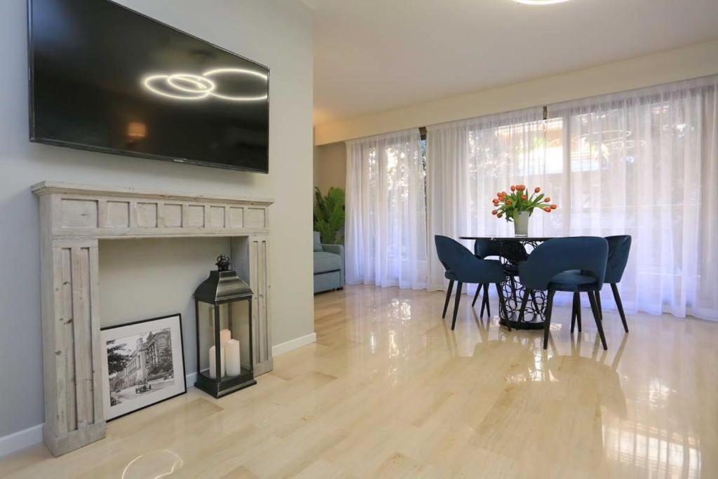 Luxe Gambetta - Sea View Apartman Nizza Kültér fotó