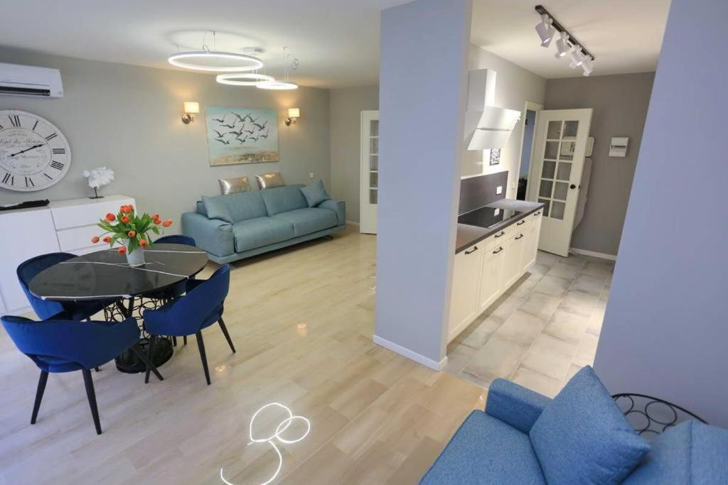Luxe Gambetta - Sea View Apartman Nizza Kültér fotó
